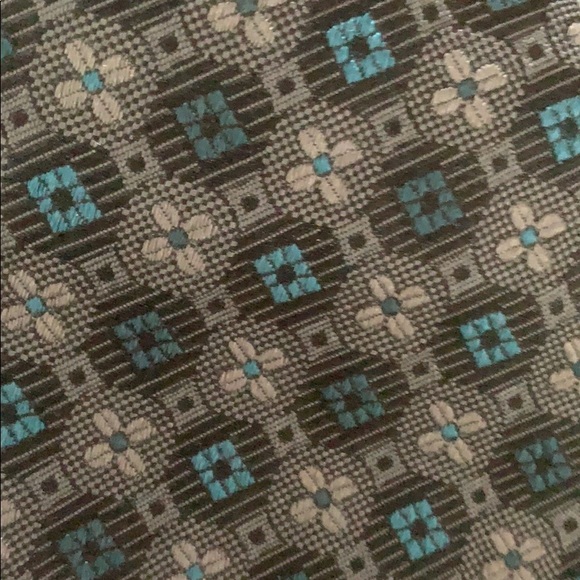 Kate Hill Silk Blazer - Picture 7 of 11